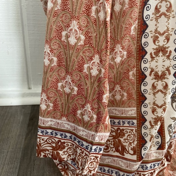 World Unity Top - Picture 3 of 4